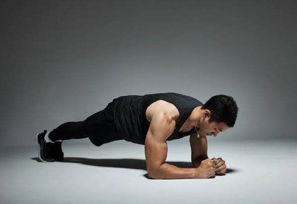 Calisthenics cơ bản: Plank